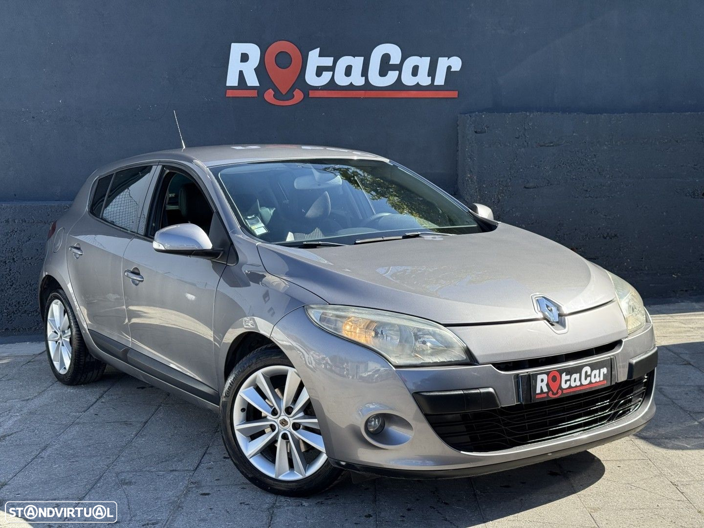 Renault Mégane 1.5 dCi Dynamique - 4
