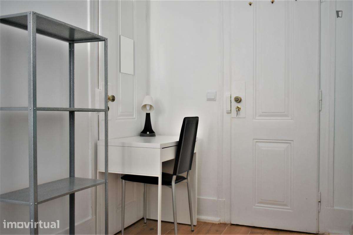 Quarto - localizado em Bairro Alto Lisbon - Grande imagem: 3/12