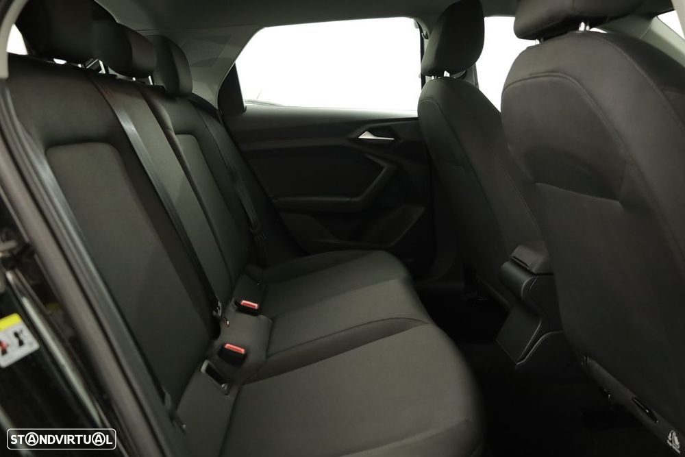 Audi A1 Sportback 30 TFSI Advanced S tronic - 22