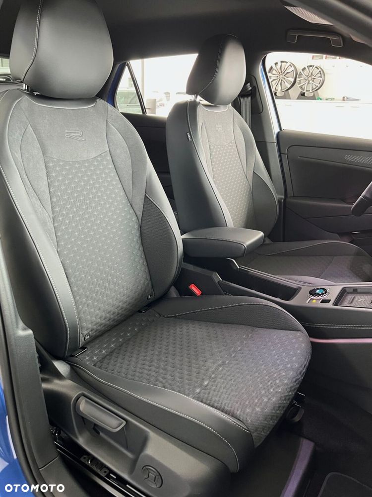 Volkswagen T-Roc 1.5 eTSI R-Line DSG - 9