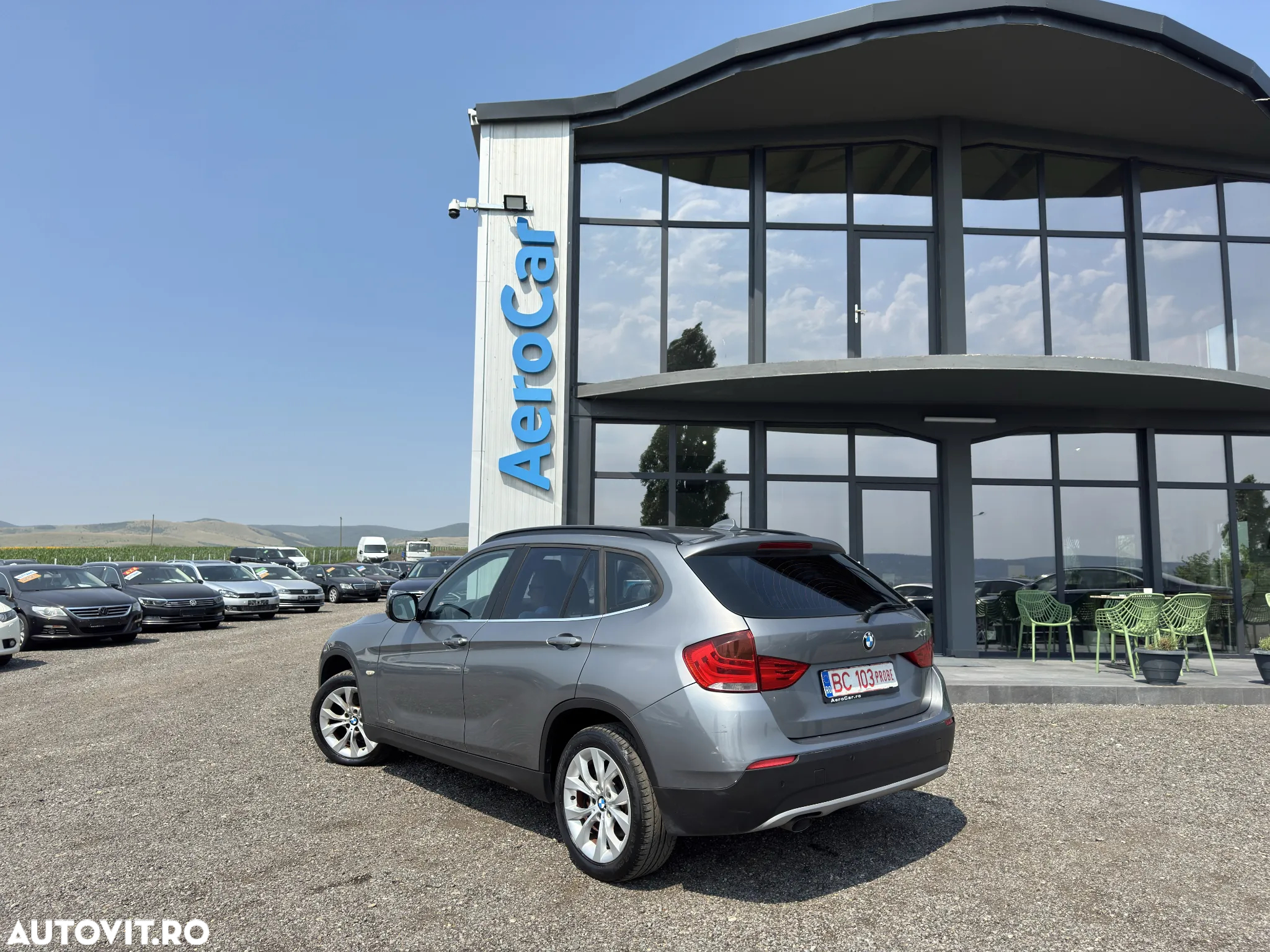 BMW X1 sDrive20d - 11