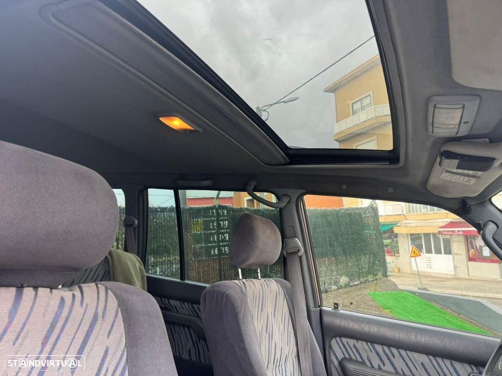 Toyota Land Cruiser 3.0 TD - 7