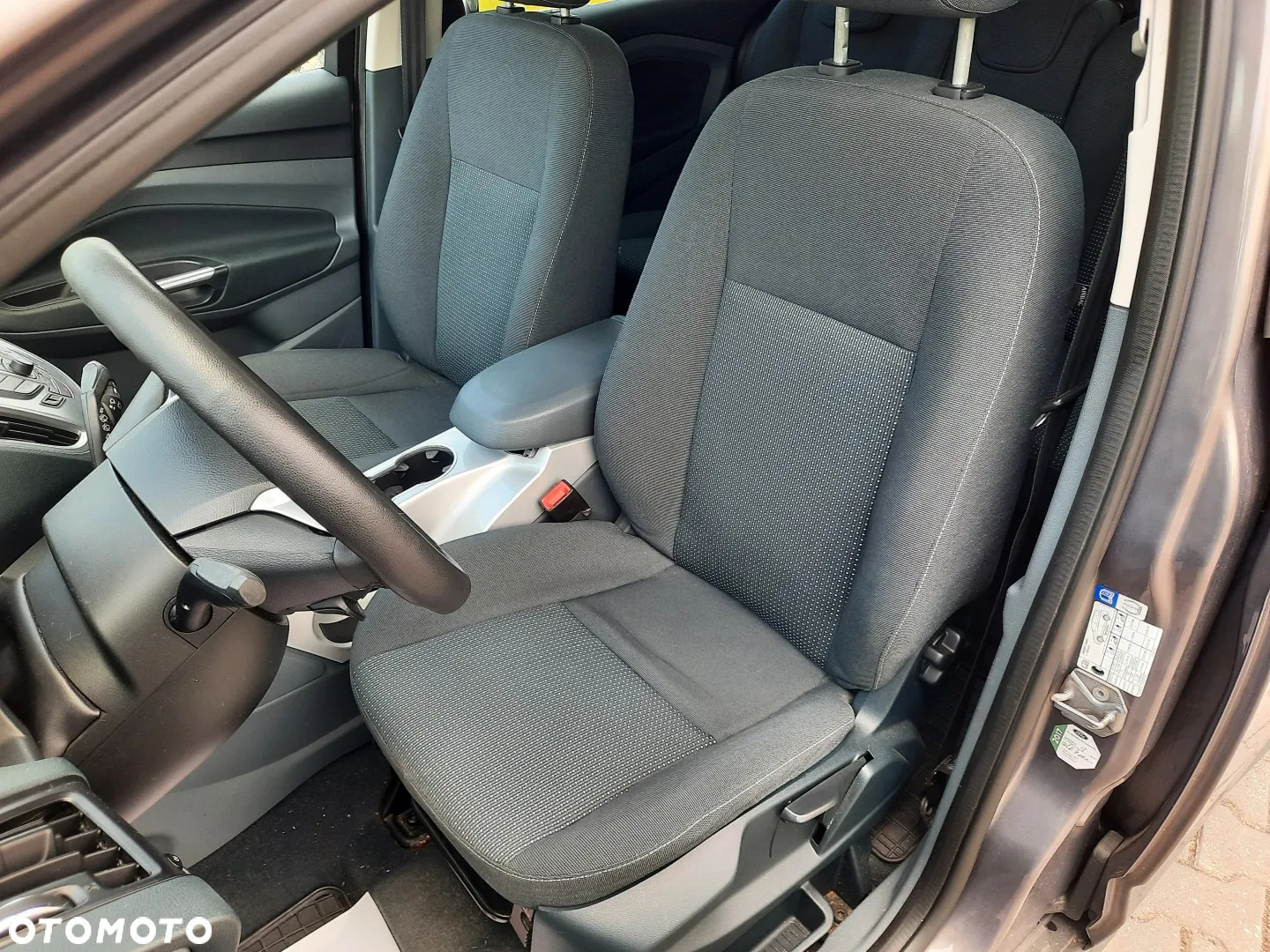 Ford Grand C-MAX 2.0 TDCi SYNC Edition - 18