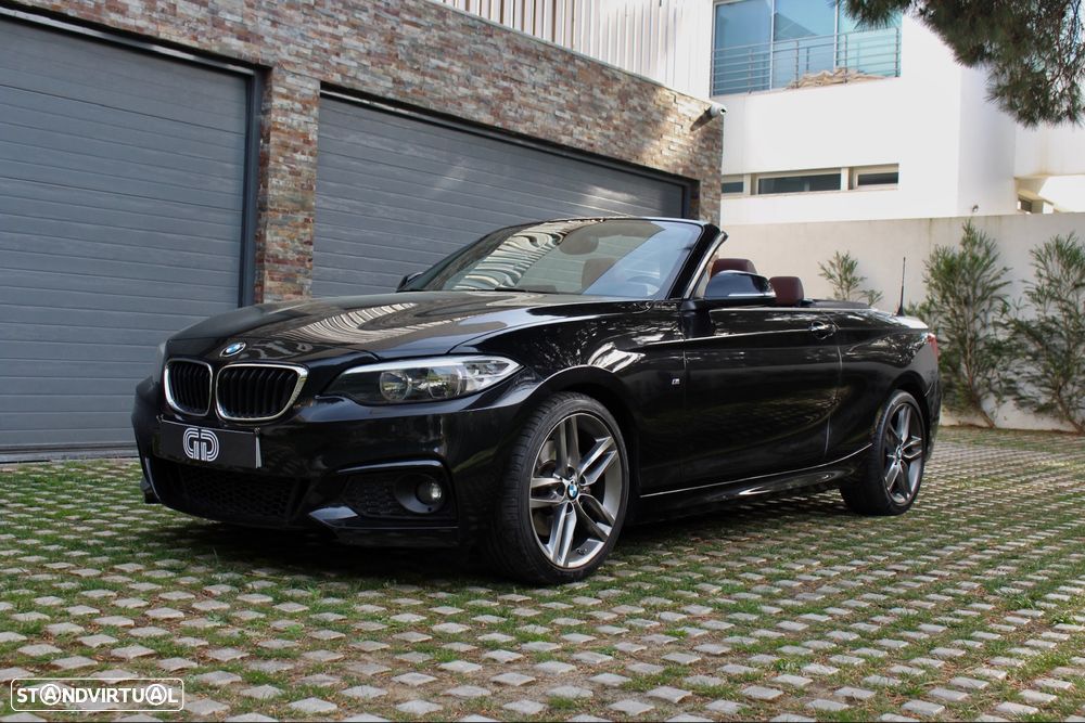 BMW 225 d Cabrio Pack M Auto - 31