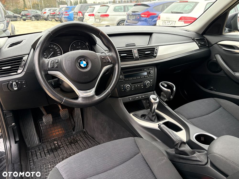 BMW X1 xDrive18d xLine - 10