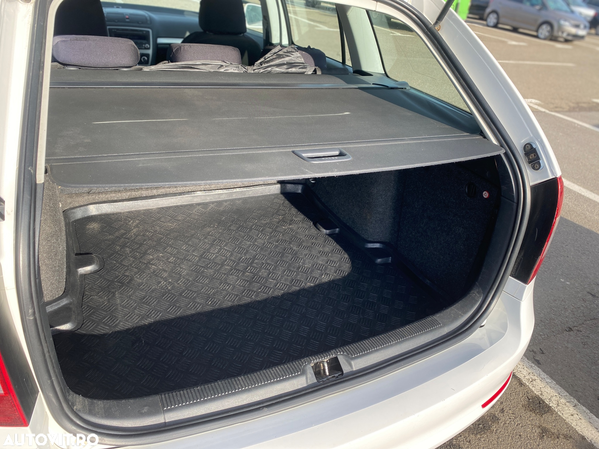 Skoda Octavia Combi 2.0 TDI DPF Ambient 4x4 - 7