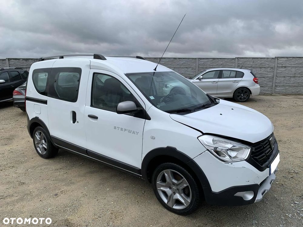 Dacia Dokker TCe 115 Stepway - 3