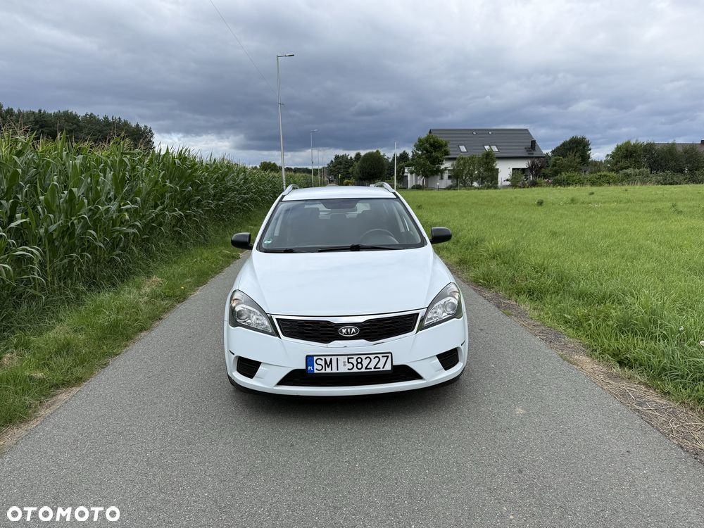 Kia Ceed - 2