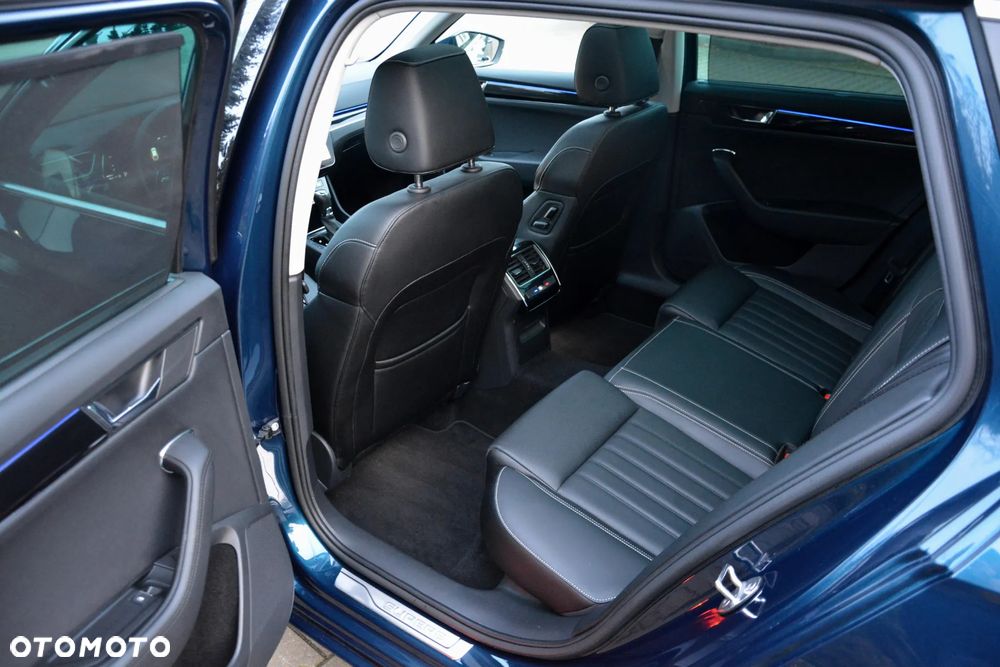 Skoda Superb 2.0 TDI DSG L&K - 17