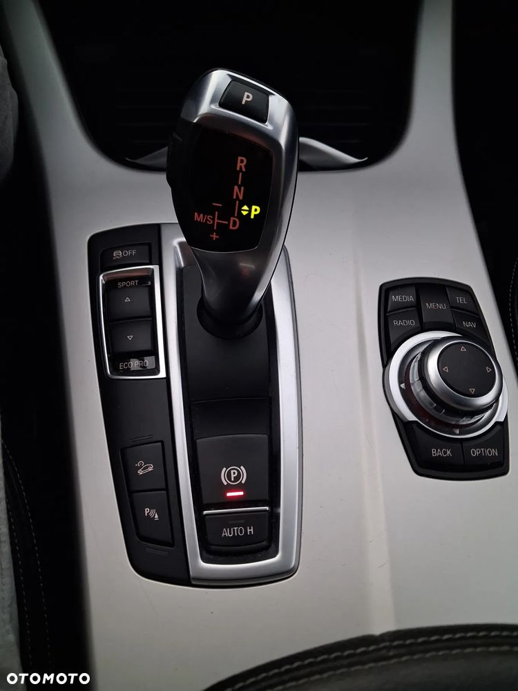 BMW X3 xDrive20d - 10