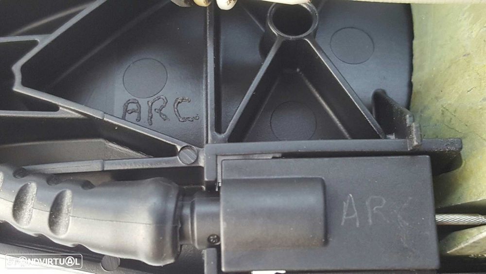 PUXADOR EXTERIOR FRENTE DIREITO BMW SERIE 3 TOURING (E91) 320D - 2