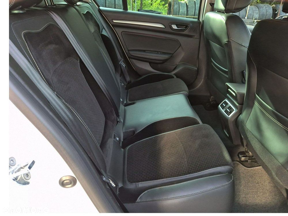 Renault Megane ENERGY TCe 130 INTENS - 22