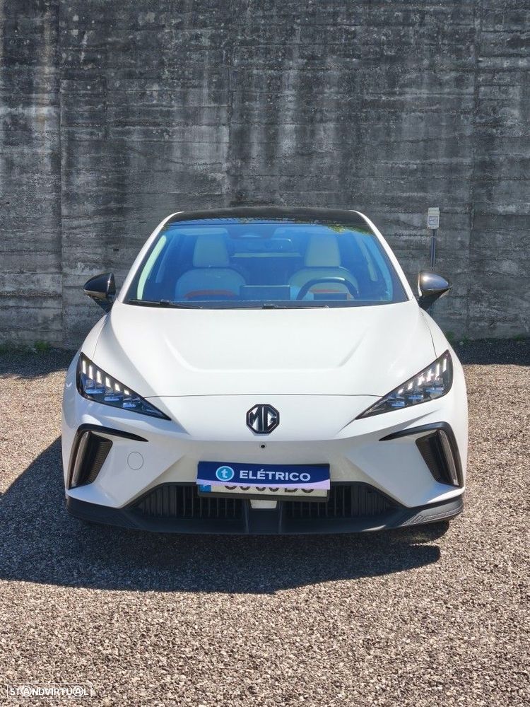MG MG4 64 kWh Luxury - 19