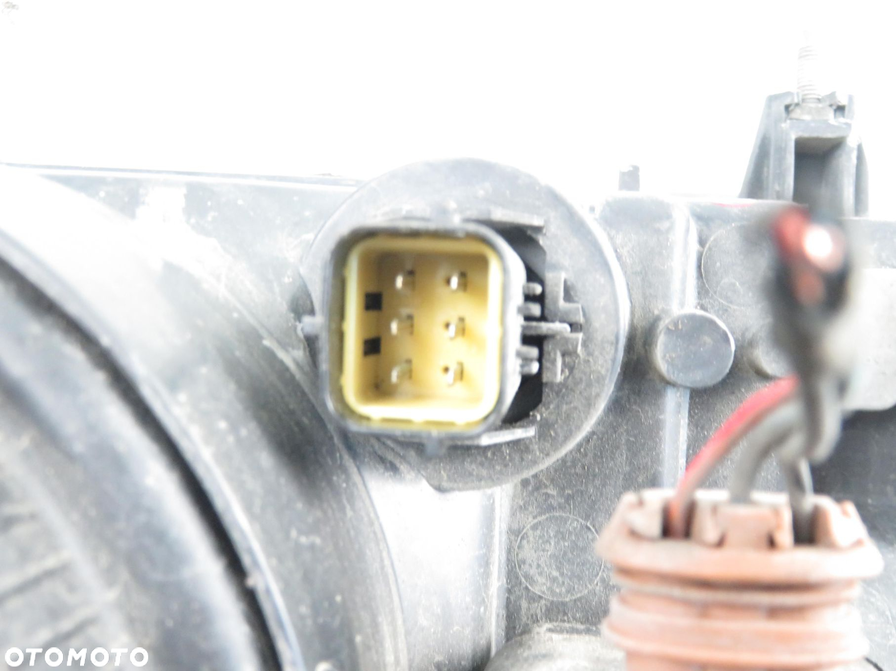 LAMPA PRAWA PRZEDNIA LAND ROVER FREELANDER (L314) - 8