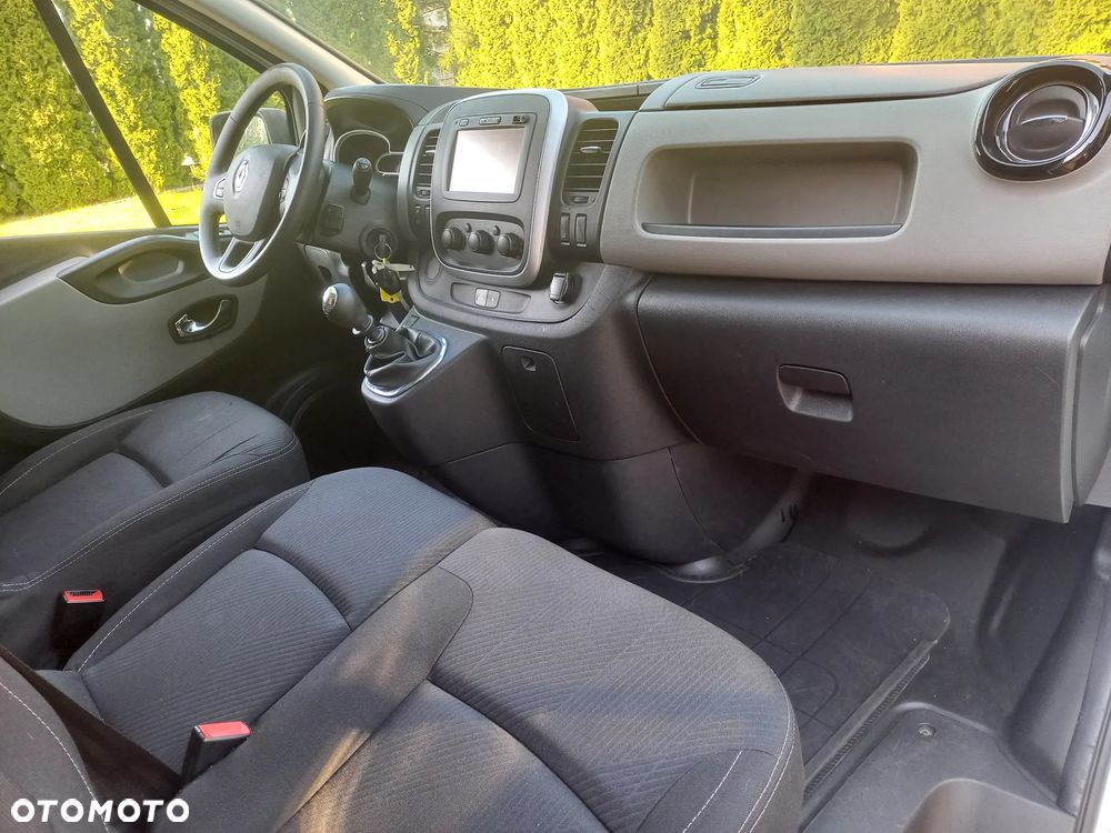 Renault trafic - 6