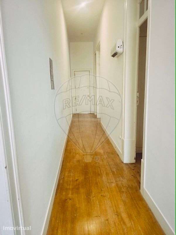 Apartamento T2 para arrendamento - Grande imagem: 4/19