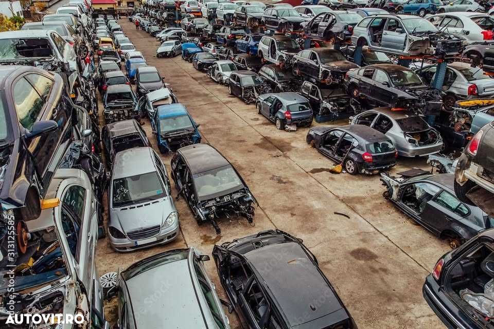 Dezmembrari Audi Bmw Skoda Seat Volkswagen Opel Mercedes Ford Peugeot Citroen Toyota Kia Lexus - 1