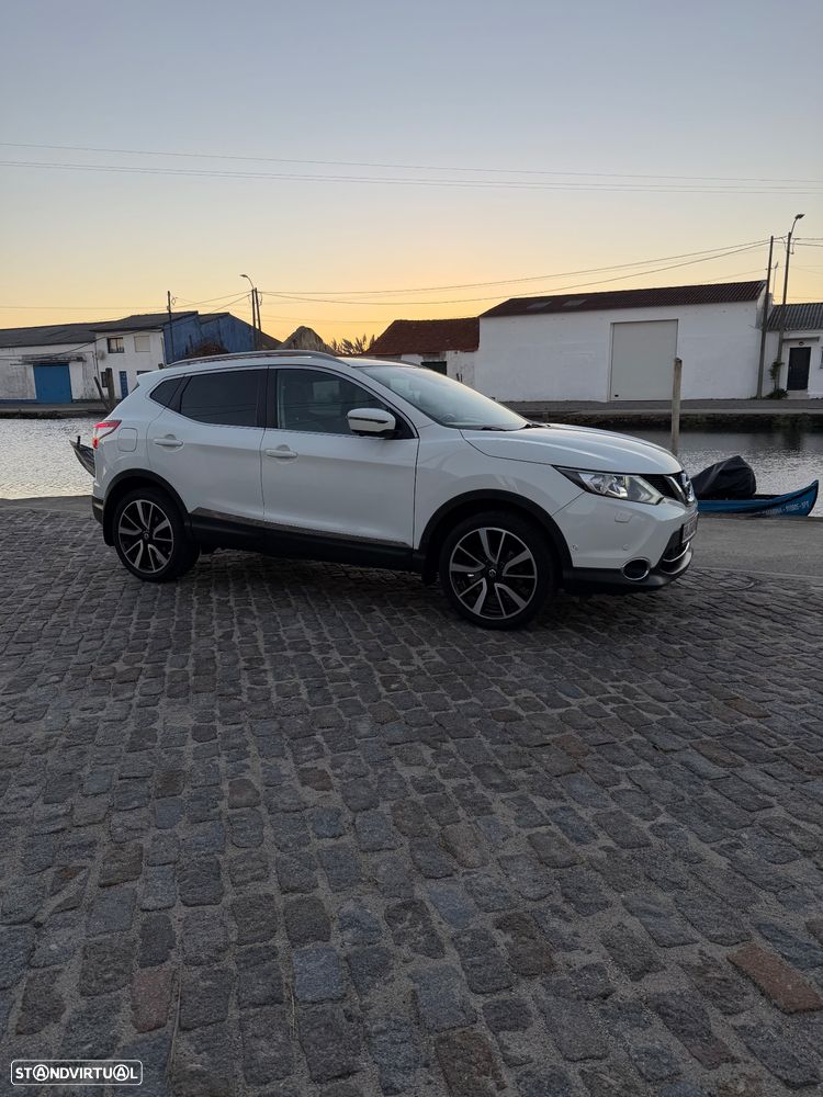 Nissan Qashqai - 11