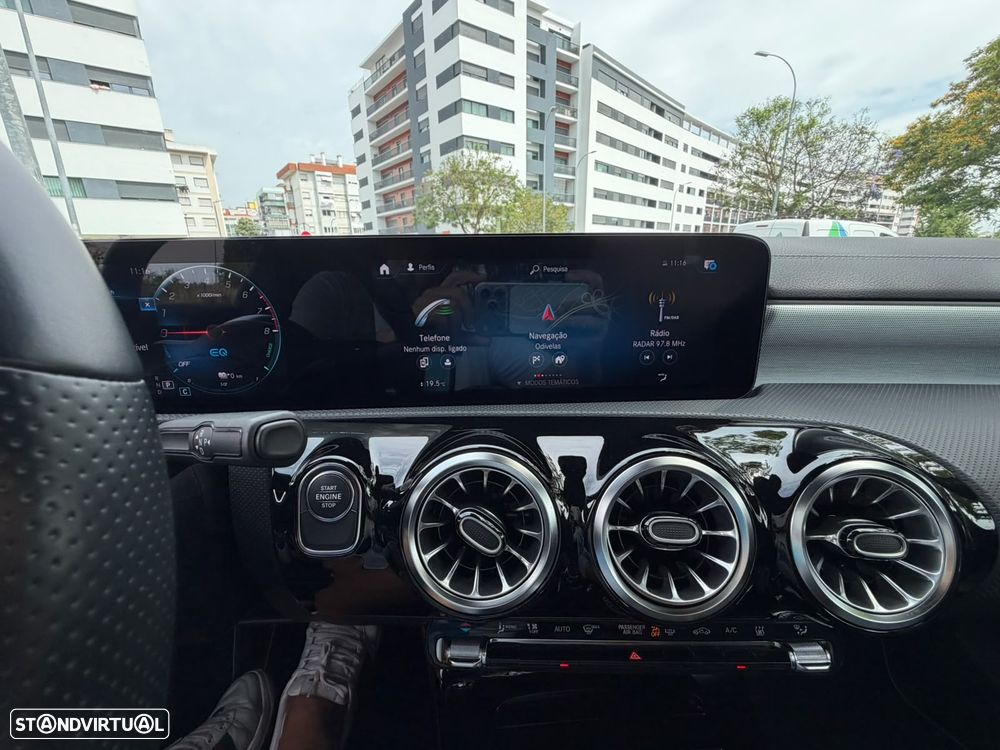 Mercedes-Benz CLA 250 e 8G-DCT AMG Line - 41