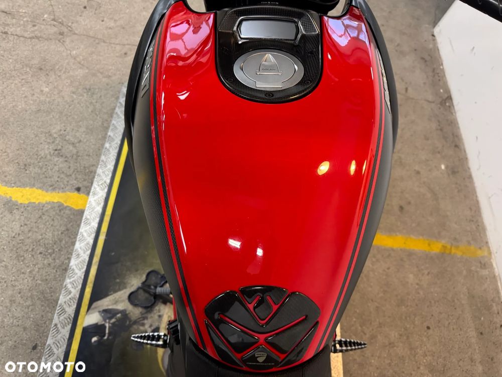 Ducati Diavel - 28
