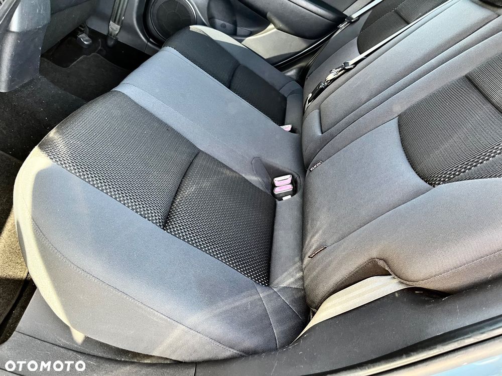 Hyundai i30 i30cw 1.4 FIFA WM Edition - 17