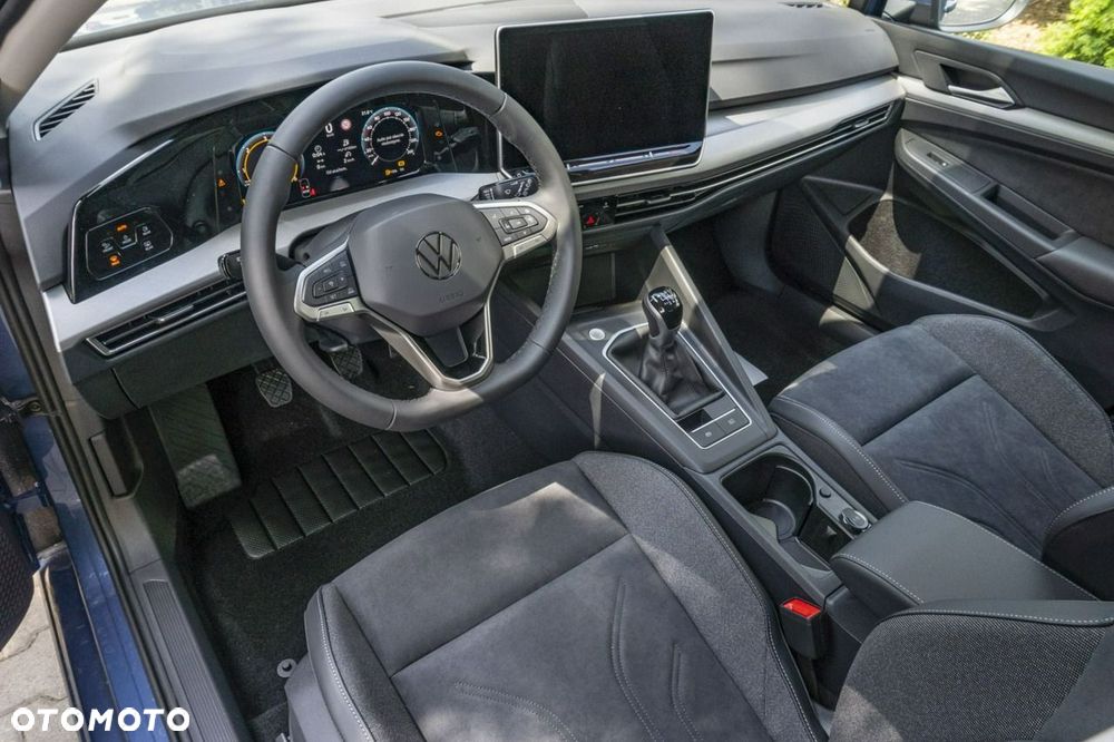 Volkswagen Golf - 14