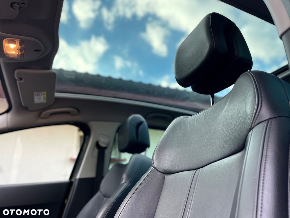 Peugeot 3008 2.0 HDi Allure - 9