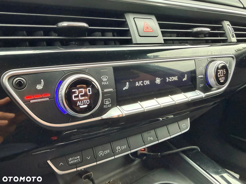 Audi A4 Avant - 11