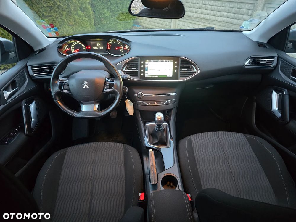 Peugeot 308 e-HDi 115 Stop & Start Allure - 18