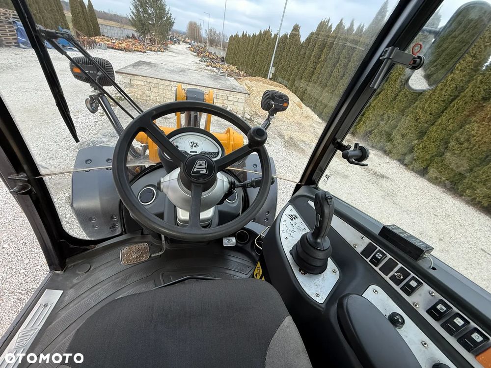 JCB 409 / JEDYNIE 2219 MTH!!! / SILNIK DEUTZ / PIĘKNIE UTRZYMANA / ORYGINAŁ / ZADBANA / SPROWADZONA Z NIEMIEC / BEZ DPF ADBLUE / SILNA / 407 408 406 60 70 M 506 509 - 18