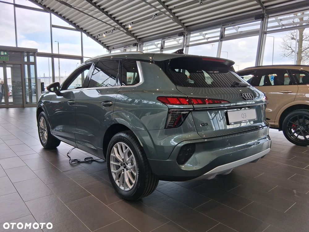 Audi Q3 - 4