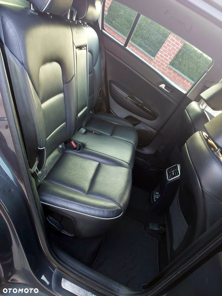 Kia Sportage 1.7 CRDI 2WD Edition 7 - 15