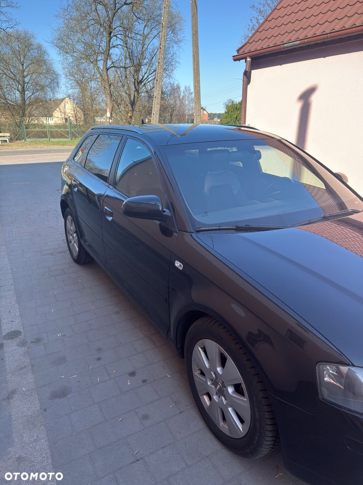 Audi A3 Sportback - 4