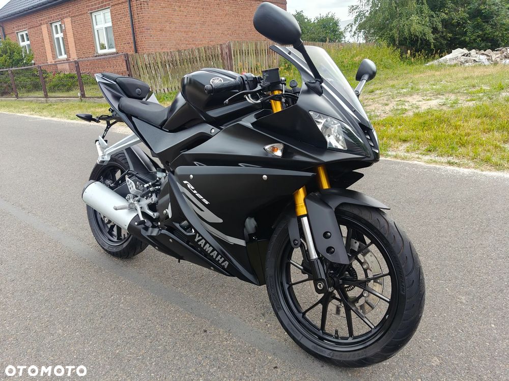 Yamaha YZF - 23