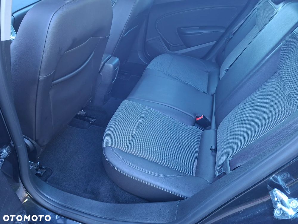 Opel Astra 1.4 T Cosmo EU6 - 12