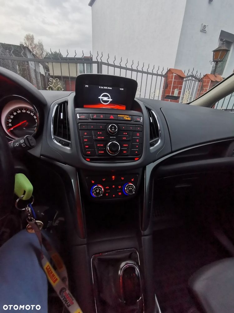 Opel Zafira 2.0 CDTI Cosmo EcoFLEX S&S - 29