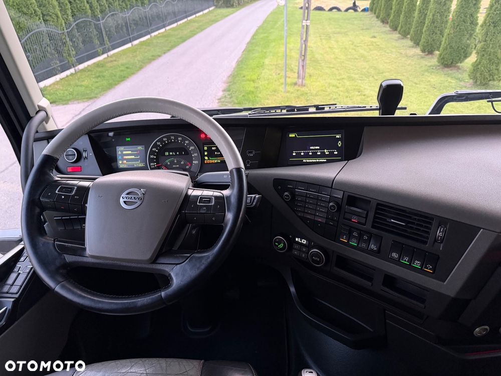 Volvo FH 500 KM FUL OPCJA HAKOWIEC HYWA 6X2 SKÓRA PERFEKCYJNY Z NIEMIEC - 13