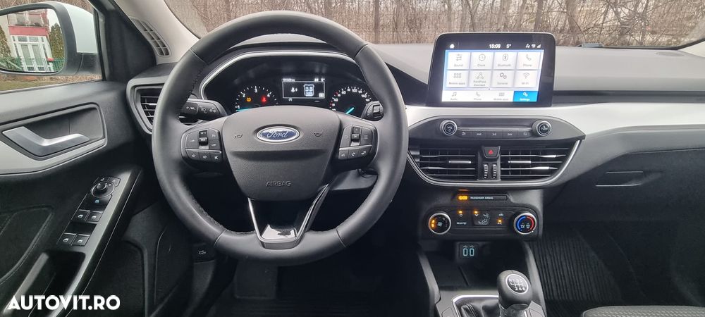 Ford Focus 1.5 EcoBlue Connected - 13