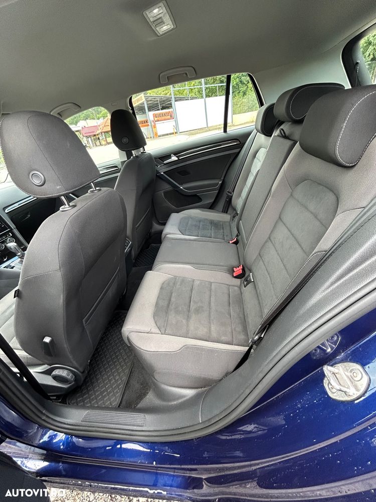 Volkswagen Golf 1.6 TDI DSG Highline - 13