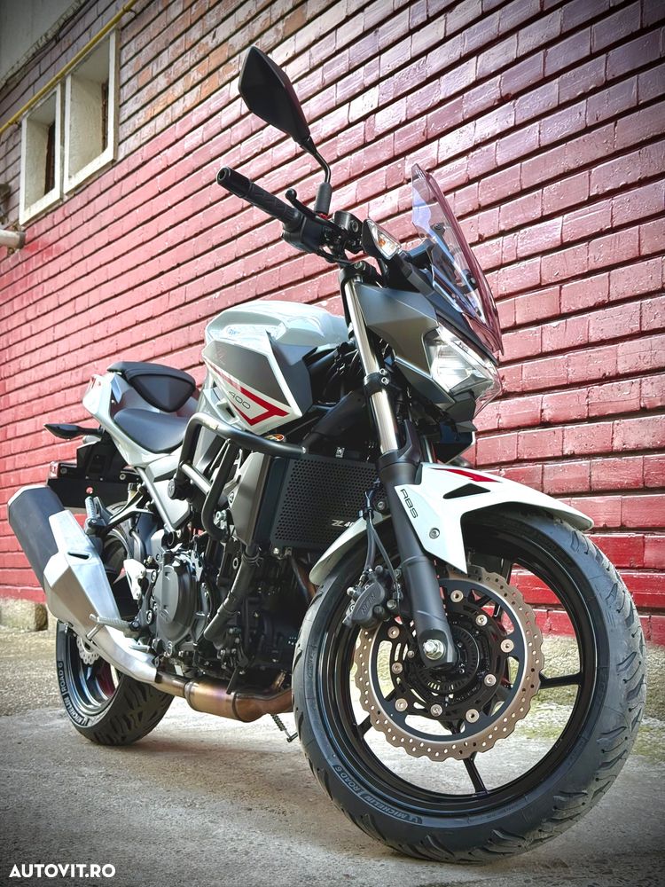 Kawasaki Z 400 - 20