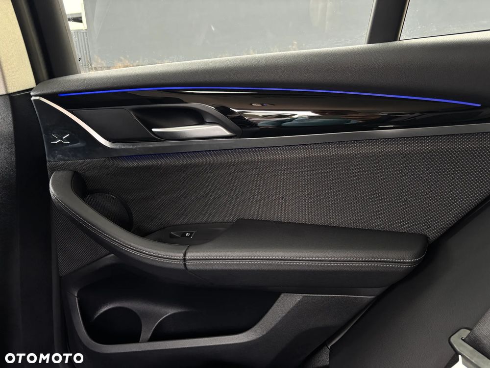 BMW X3 xDrive20d Luxury Line sport - 35