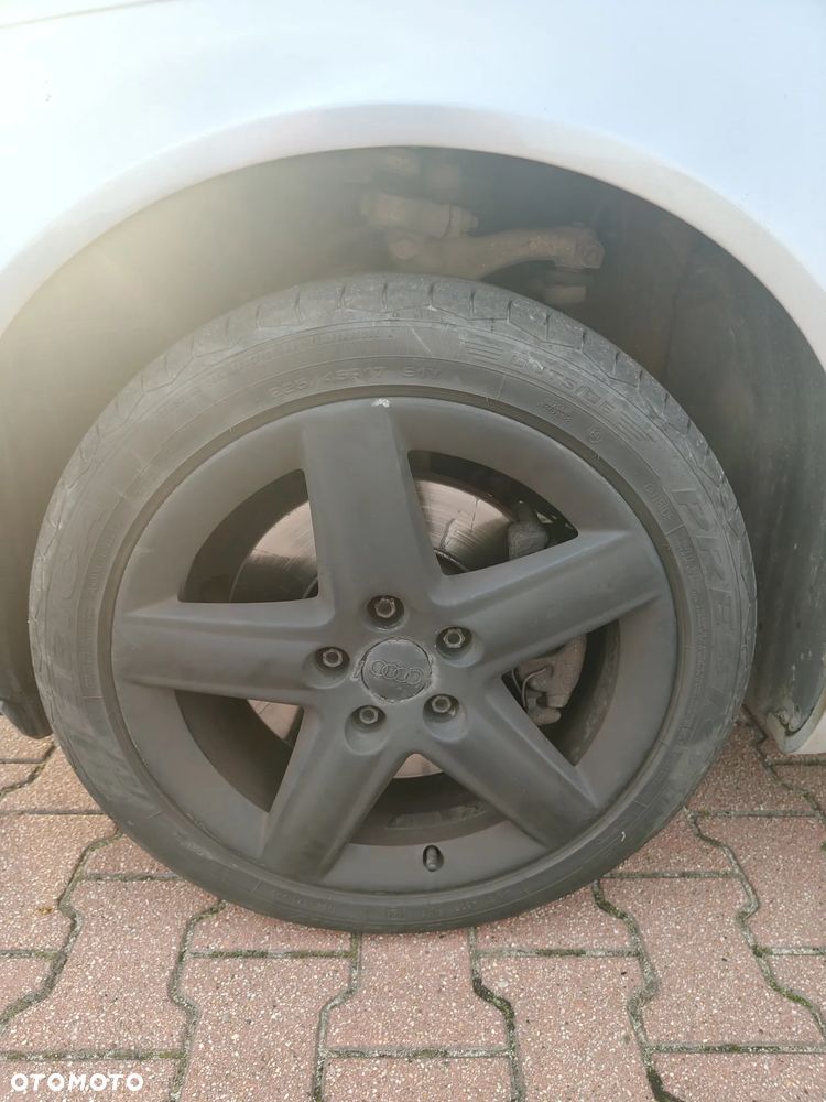 Audi A4 Avant - 15