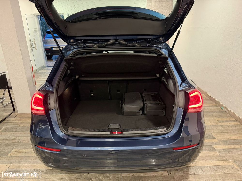 Mercedes-Benz A 250 e Style Plus - 24