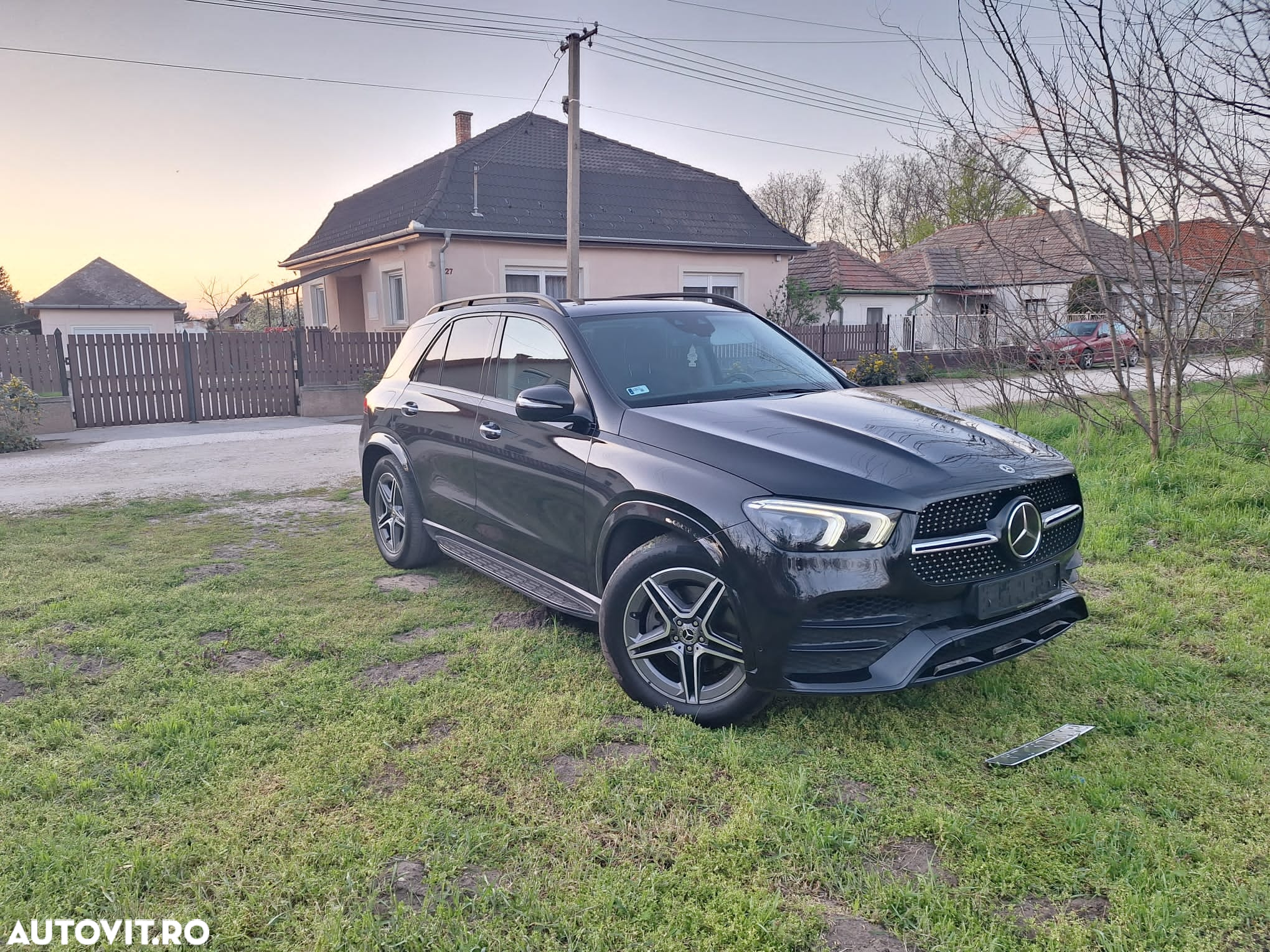 Mercedes-Benz GLE 400 d 4Matic 9G-TRONIC AMG Line - 14