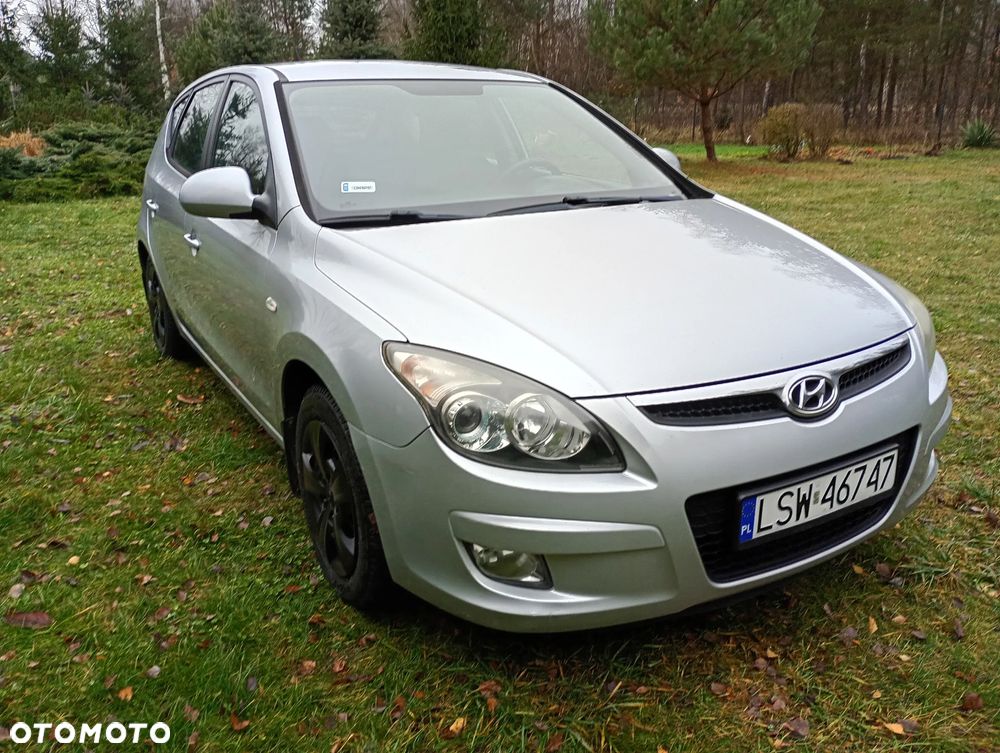 Hyundai i30 1.6 CRDi Base + World Cup - 1