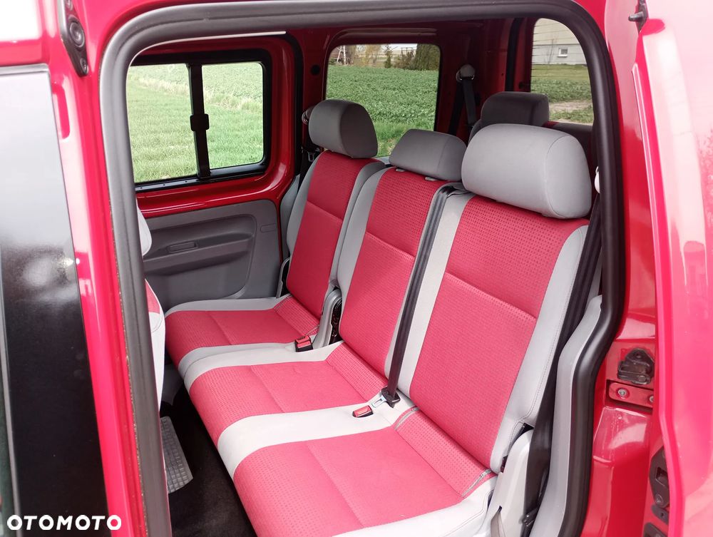 Volkswagen Caddy 1.6 Life (7-Si.) - 24