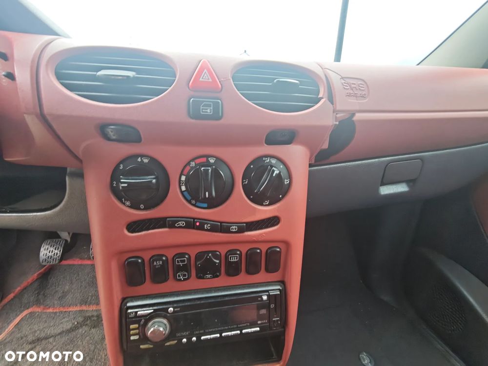 Mercedes-Benz Klasa A 160 Elegance - 6