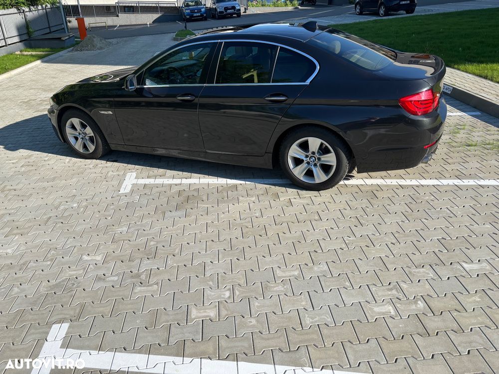BMW 5 Series 2011 — imagine 4