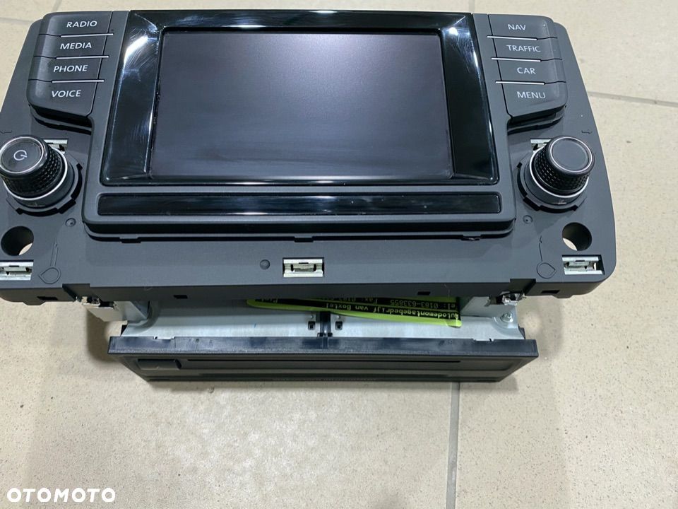 GOLF VW NAWIGACJA WYŚWIETLACZ 5G0035845A 5G0919605D