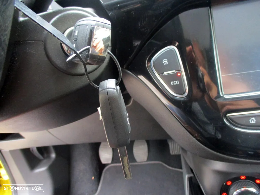 Opel Adam 1.2 Glam - 23